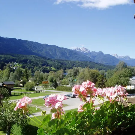 Gaestehaus Wallner アパート Presseggen