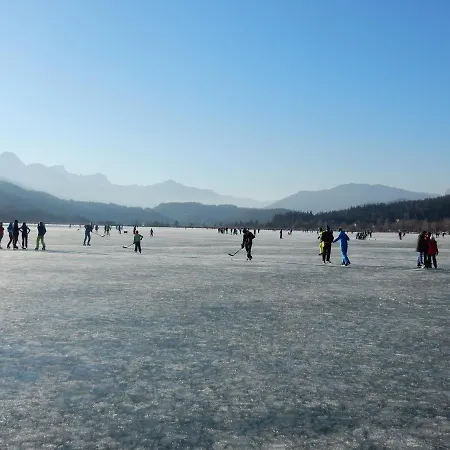 Gaestehaus Wallner アパート *