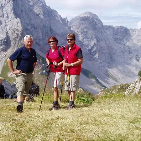 Gaestehaus Wallner Lägenhet