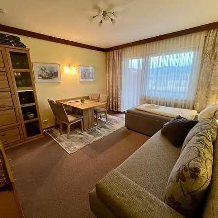 Gaestehaus Wallner Apartament